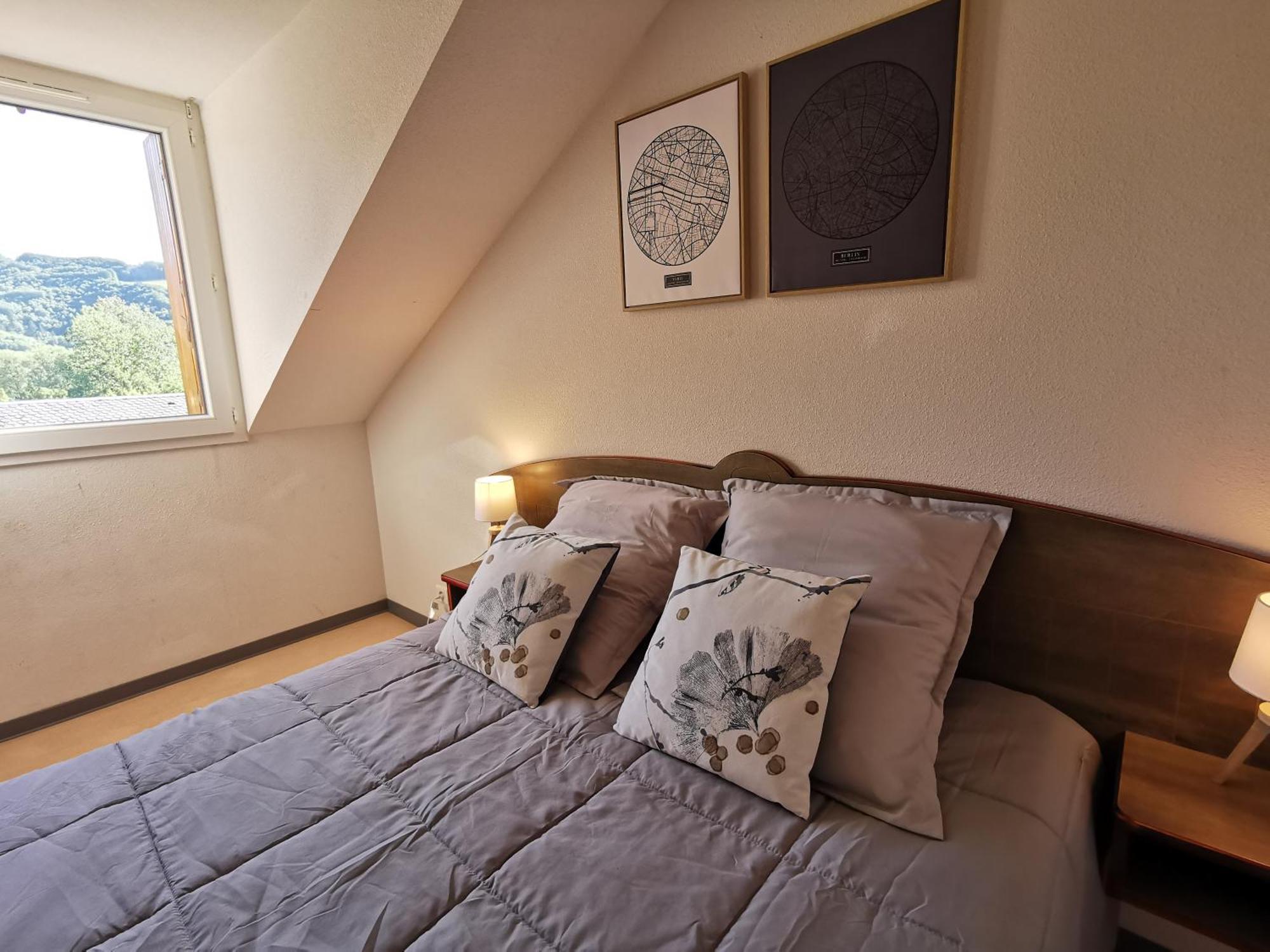 La Maison Bleue, Village Vacances, Piscine, Parking Сен-Женье-д'Оль Экстерьер фото
