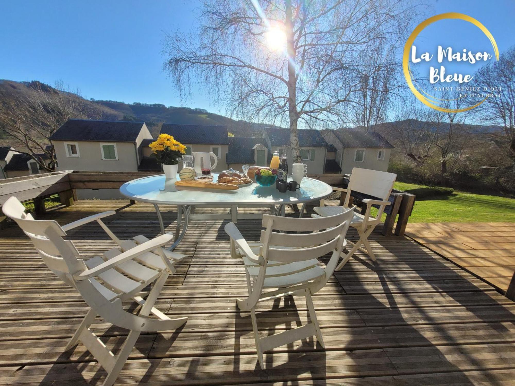 La Maison Bleue, Village Vacances, Piscine, Parking Сен-Женье-д'Оль Экстерьер фото