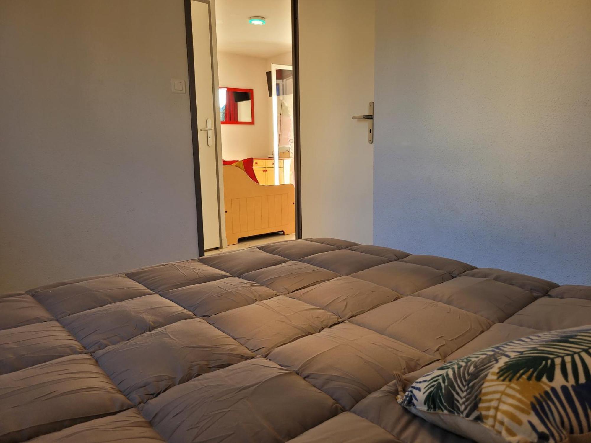 La Maison Bleue, Village Vacances, Piscine, Parking Сен-Женье-д'Оль Экстерьер фото